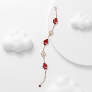 FROST DIAM Auspicious Cloud 18K Gold Bracelets